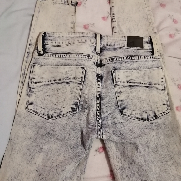 2FOR30 Denimocracy Light Wash Skinny Jeans - Picture 1 of 2